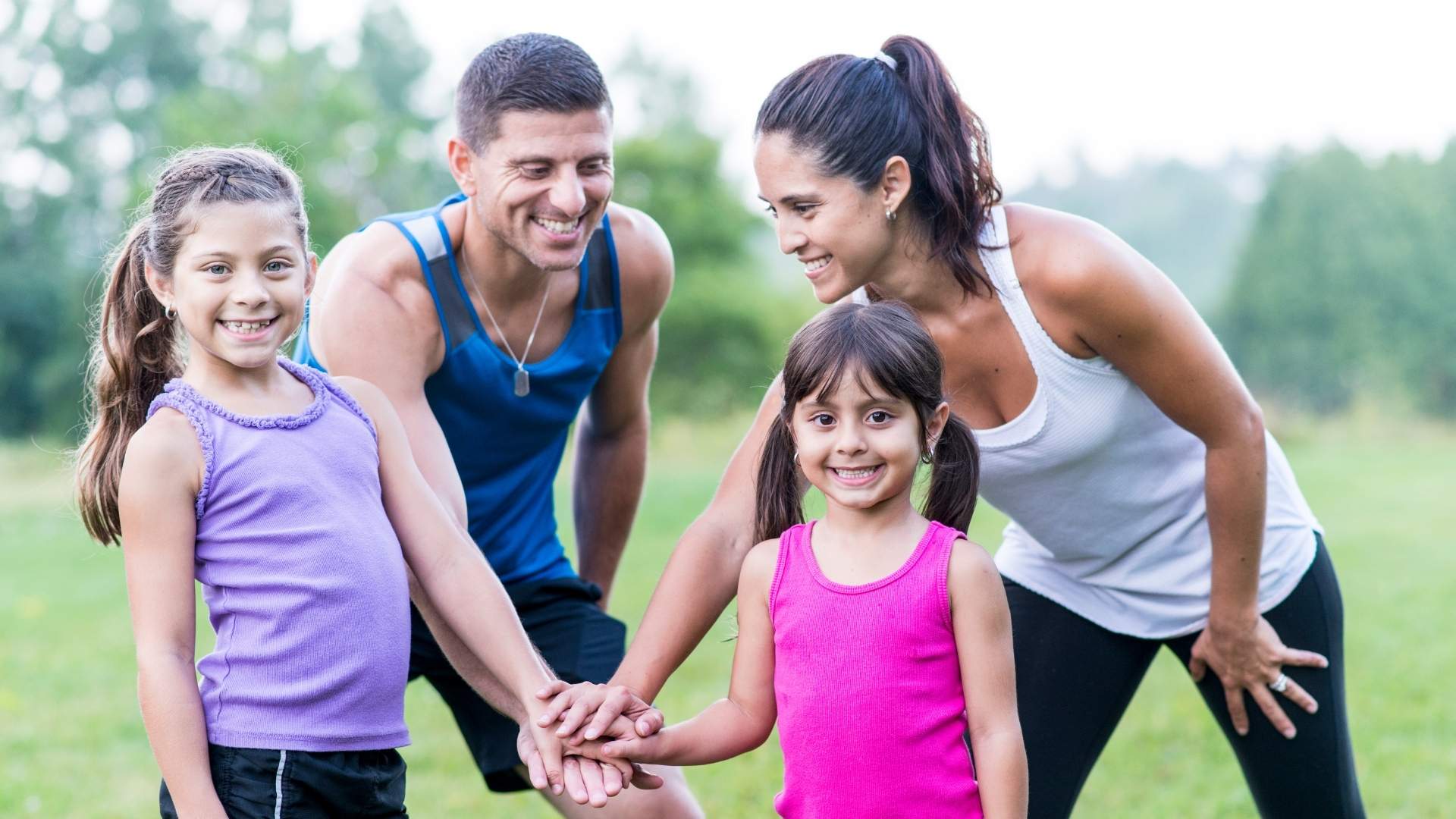 Read more about the article 6 Ways To Raise A Fit Family